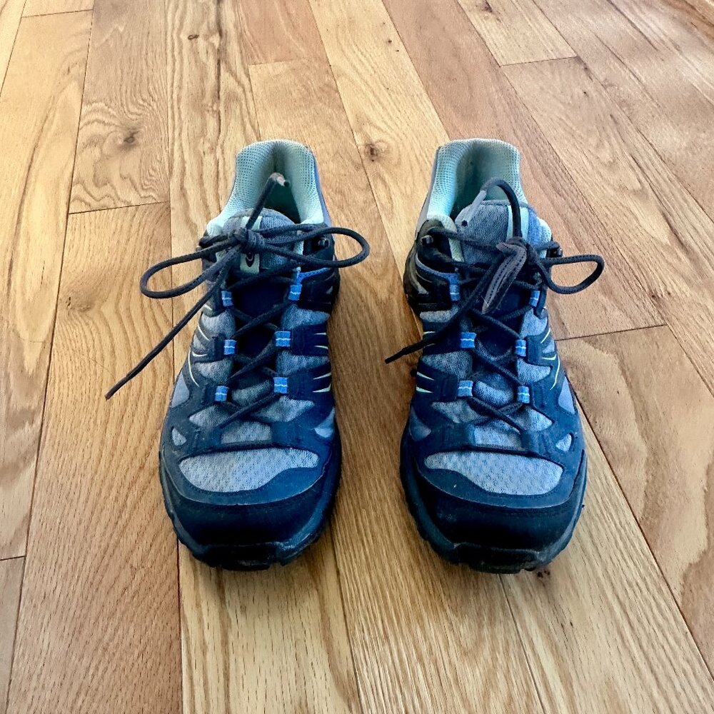 Salomon Women's Ellipse Aero Hiking Shoe Size 7.5